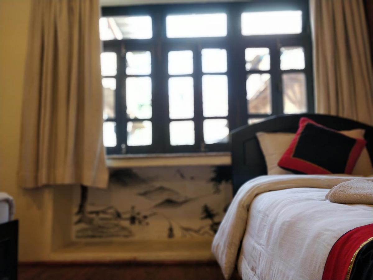 Tulaja Boutique Hotel Μπακταπούρ Εξωτερικό φωτογραφία